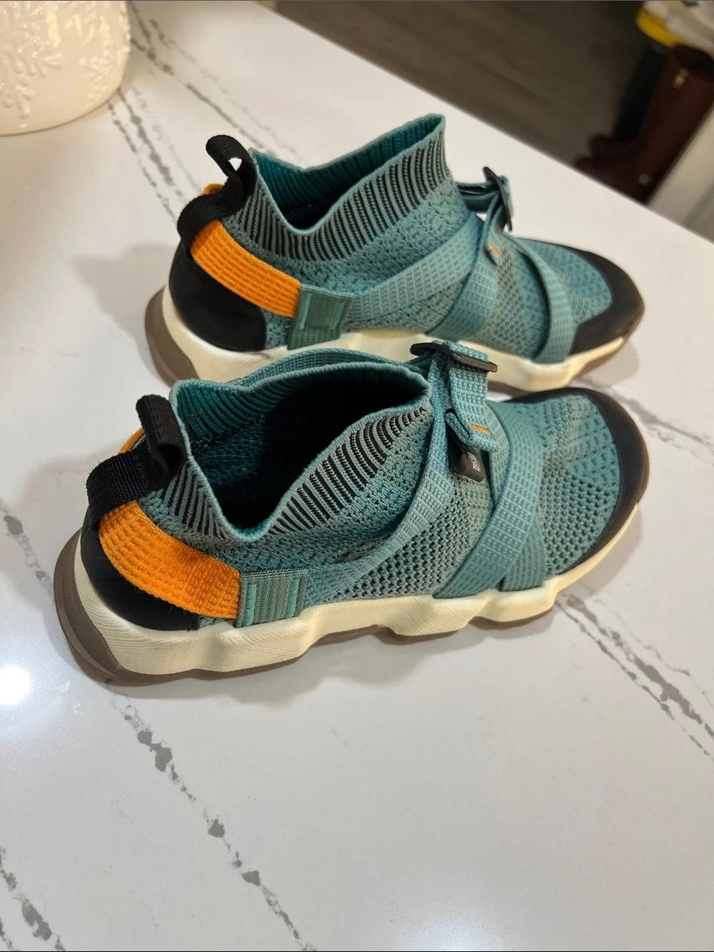 Chaco Teal Knit Strap Sneakers with Orange Heel Accent size W7
